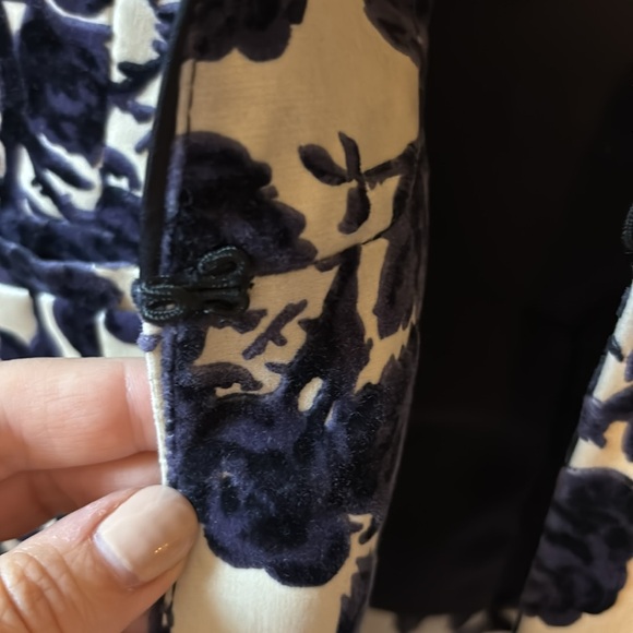 Tory Burch Dayton Velour Floral Blazer - Picture 7 of 11